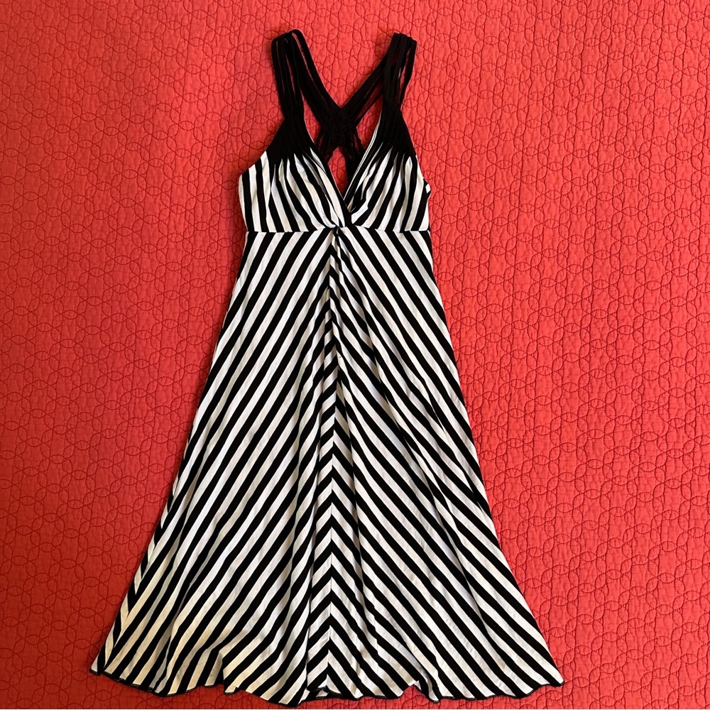 Sister Sam Blk & Cream zebra Stripe Dress Girls size 7/8